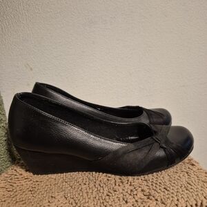 Mussi Colombian Leather Black Wedge Slip-On  / Size 8 / $10 Steal!